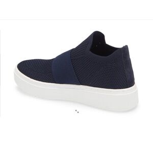 Eileen Fisher Navy Pari Platform Slip-On Sneakers